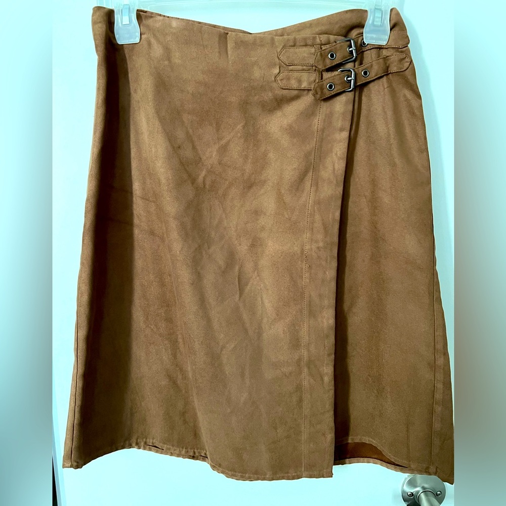 Wrap faux suede skirt
